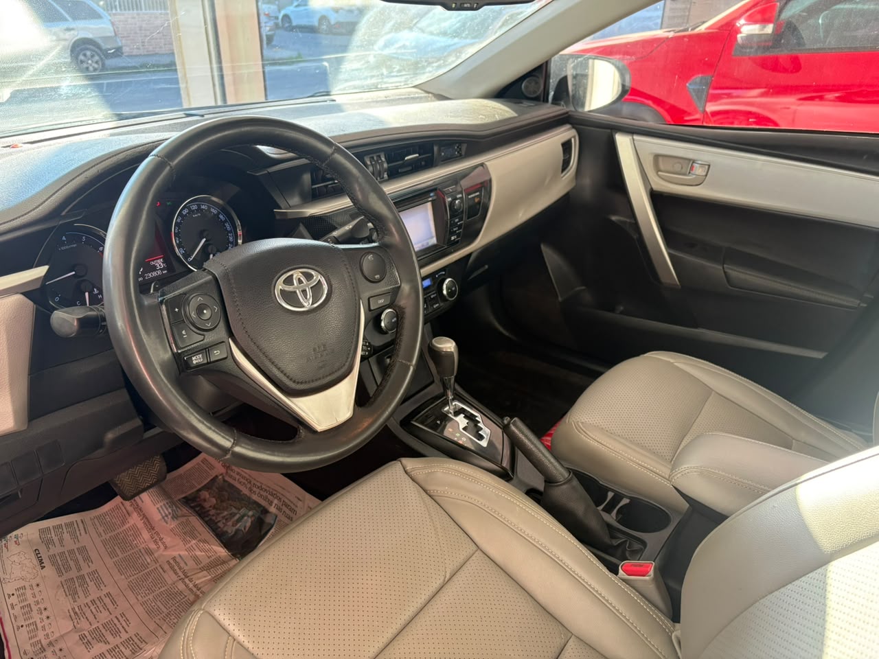 Toyota Corolla — foto 6