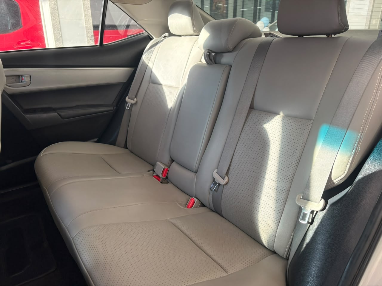 Toyota Corolla — foto 9