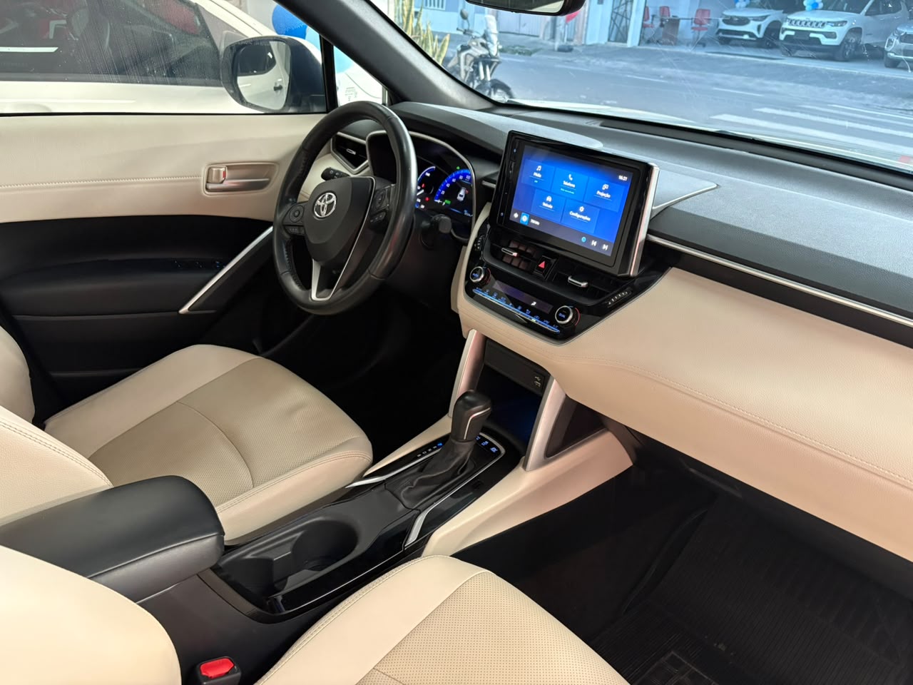 Toyota Corolla Cross — foto 7