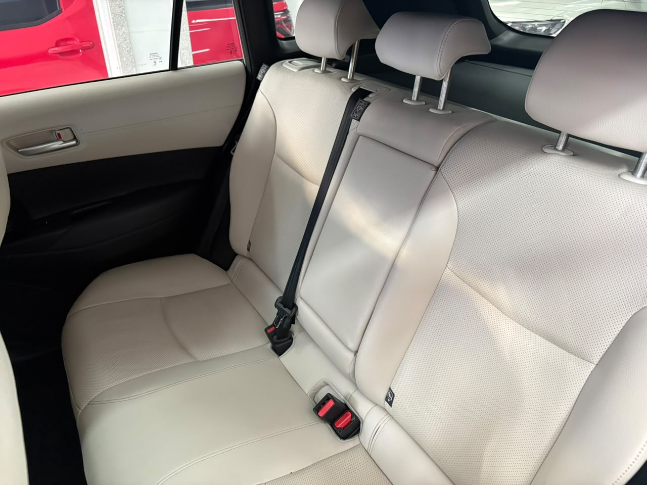 Toyota Corolla Cross — foto 9