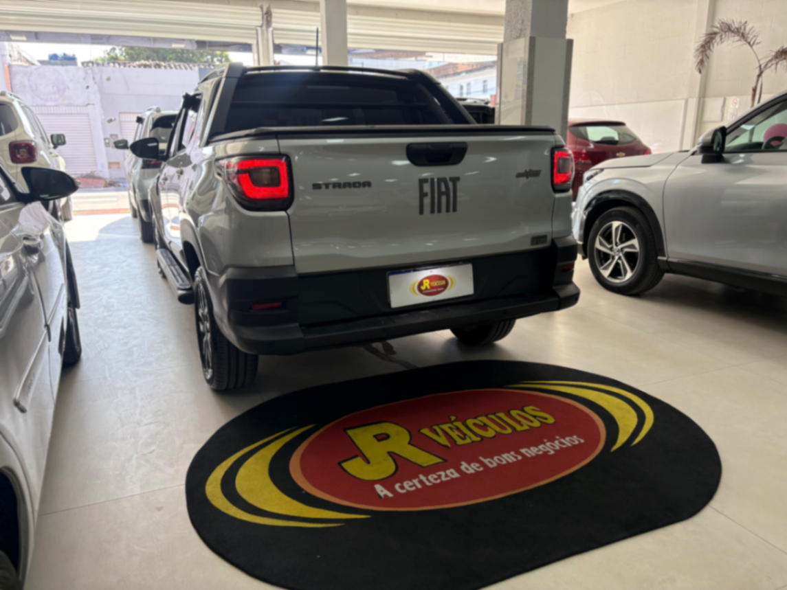 Fiat Strada — foto 12