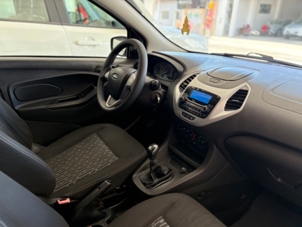 Ford KA — foto 8