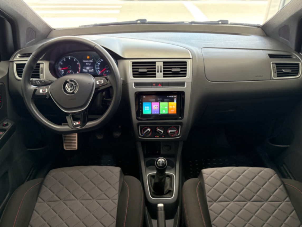 Volkswagen FOX — foto 7