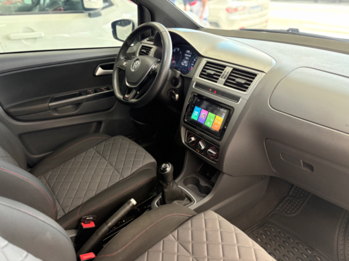 Volkswagen FOX — foto 8