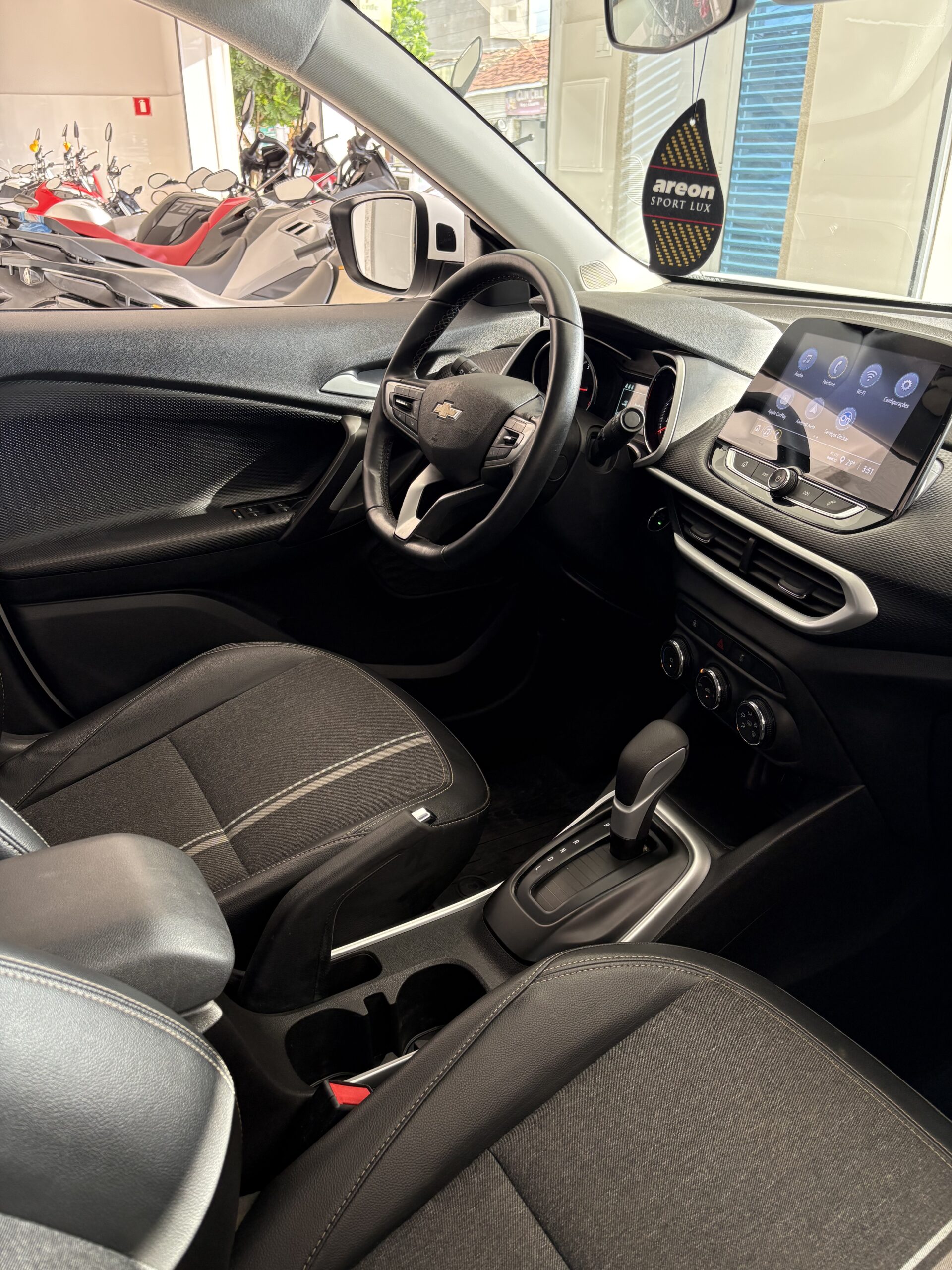 Chevrolet Tracker — foto 9