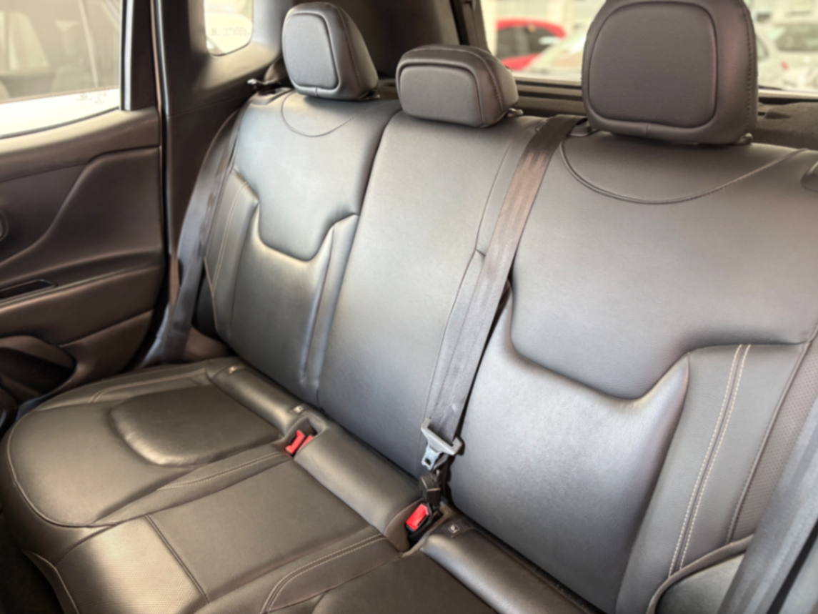 Jeep Renegade — foto 11