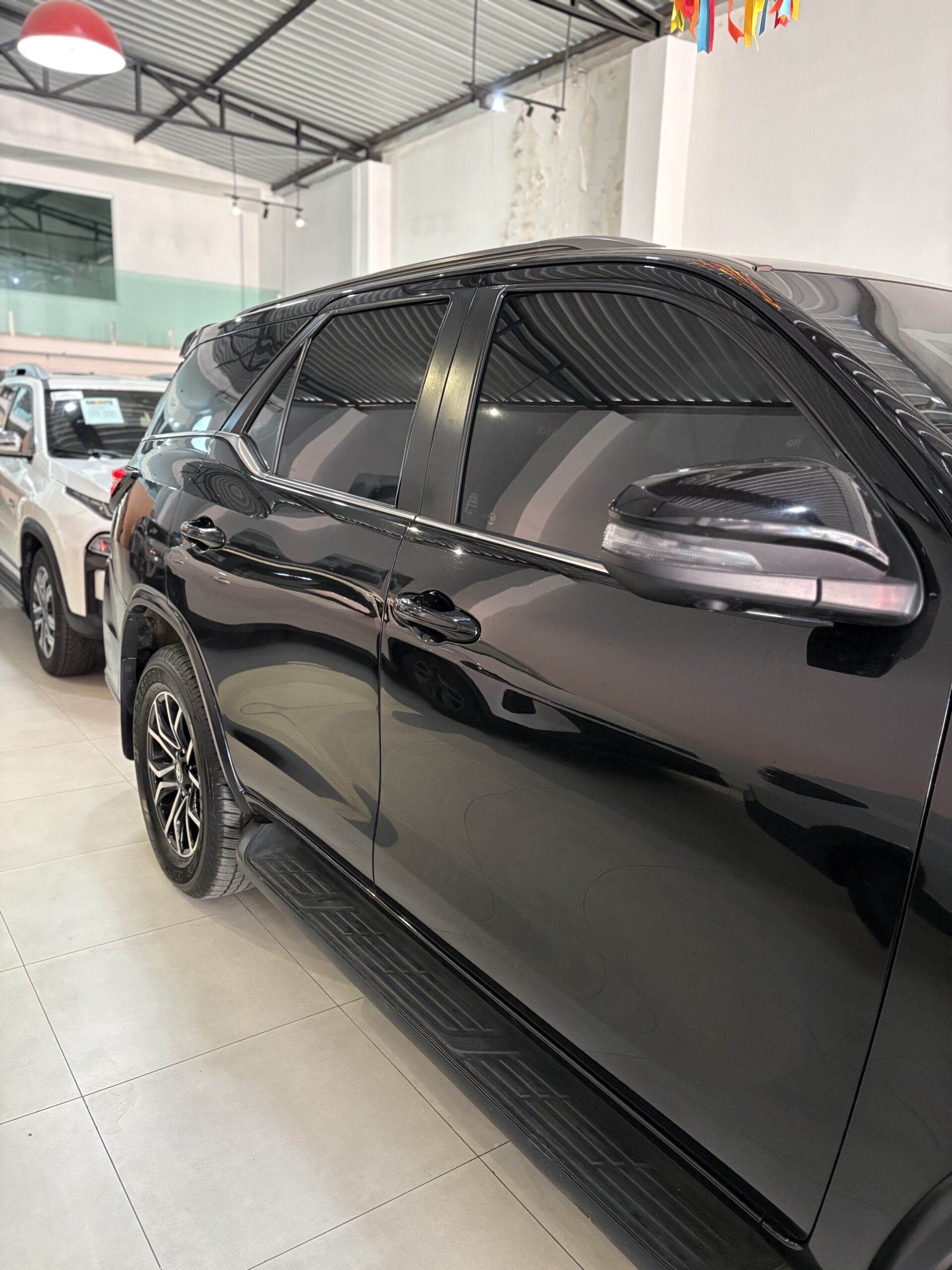 Toyota SW4 — foto 5