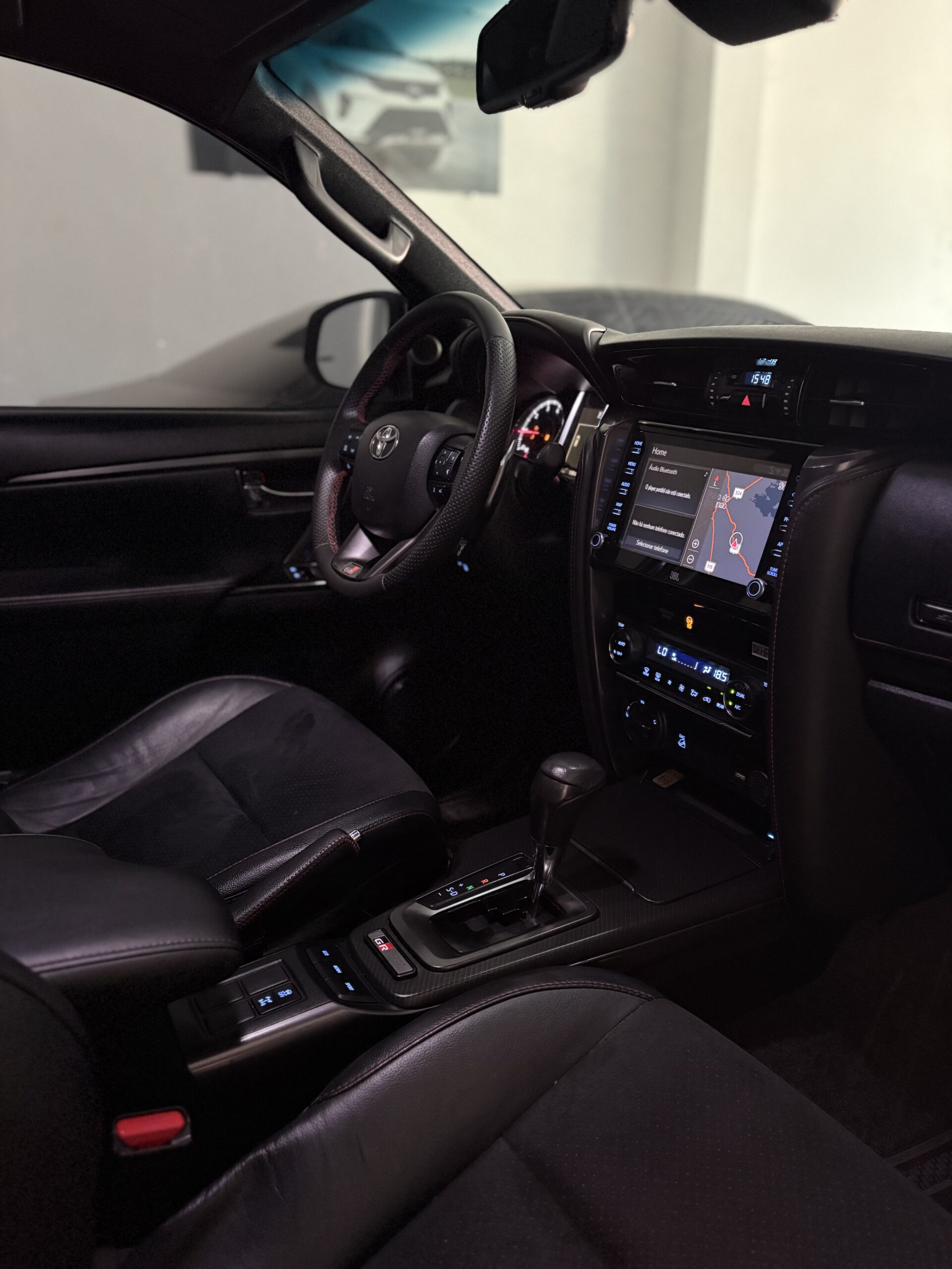 Toyota SW4 — foto 8